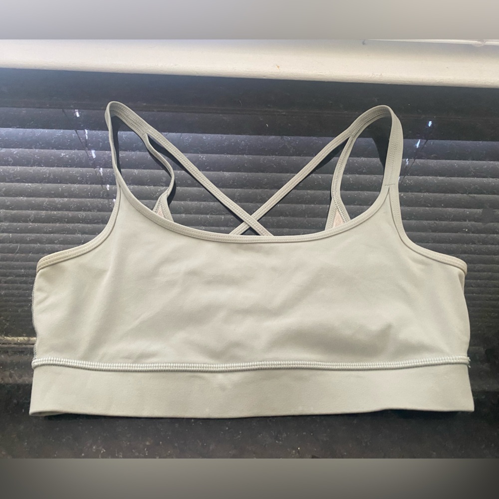 Vuori Eucalyptus Mindset Sports Bra
